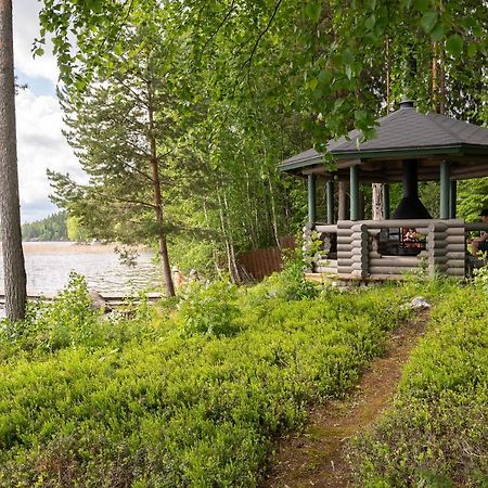 Отель Kujanpaeae | Paajoen Vuokramoekit Himos Экстерьер фото