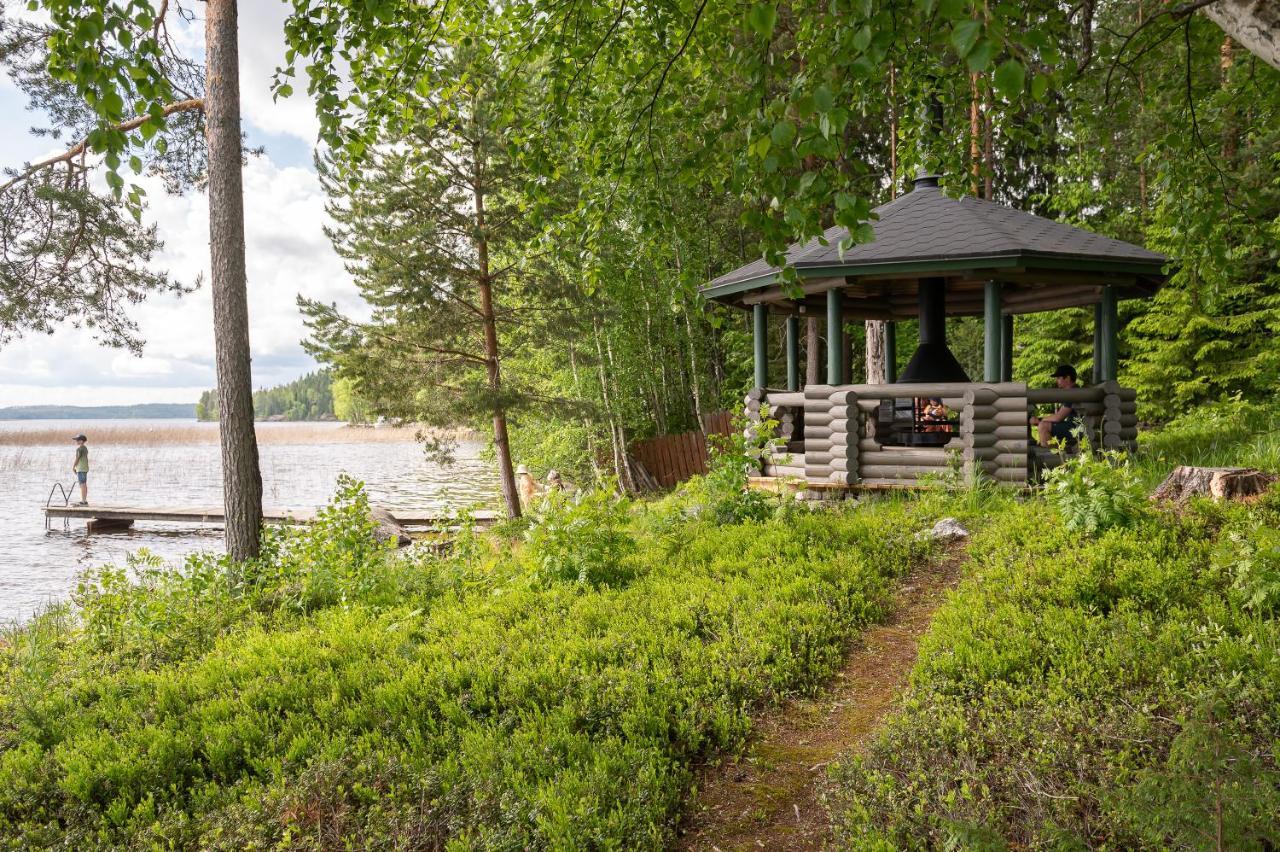 Отель Kujanpaeae | Paajoen Vuokramoekit Himos Экстерьер фото