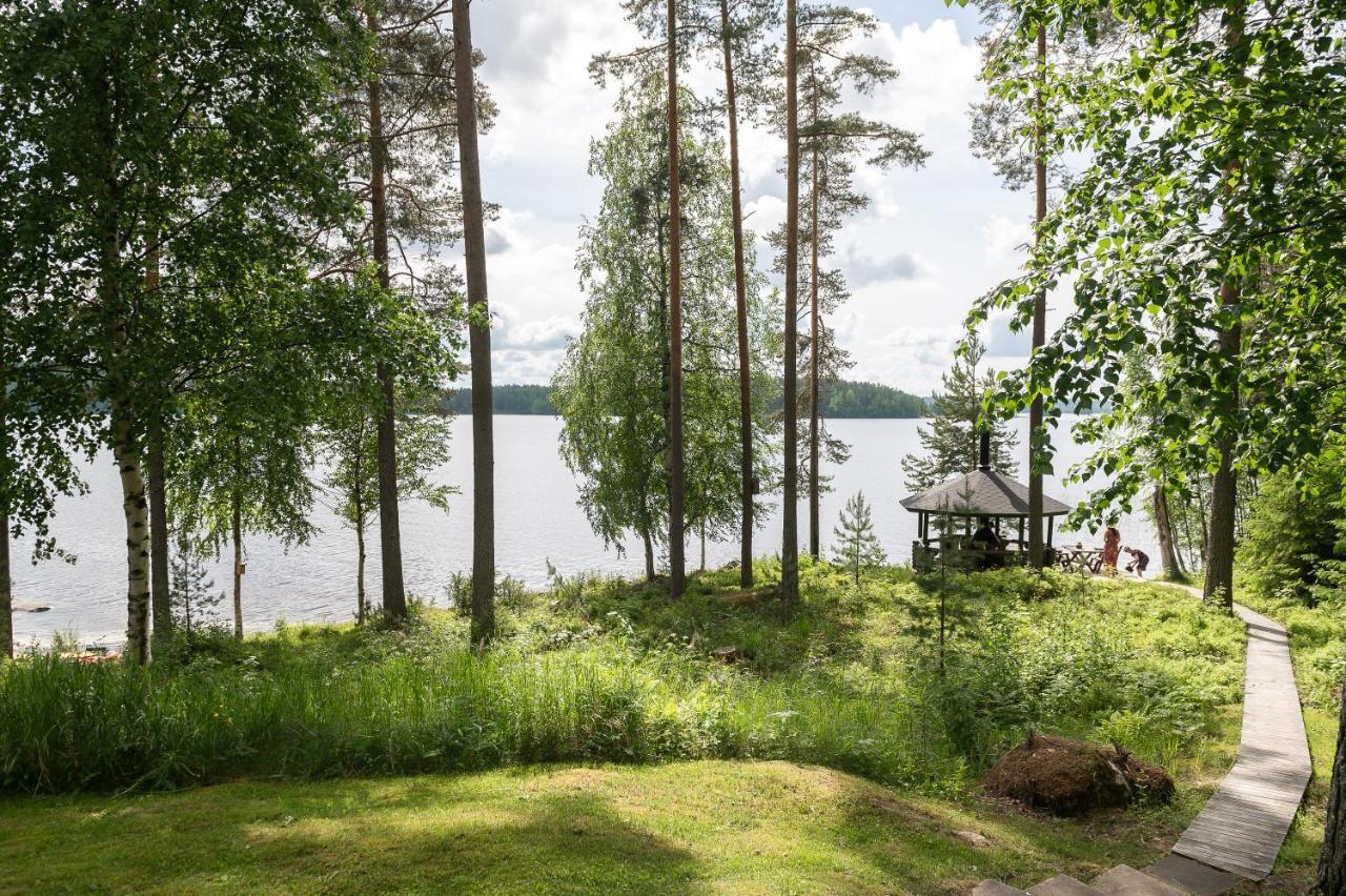 Отель Kujanpaeae | Paajoen Vuokramoekit Himos Экстерьер фото