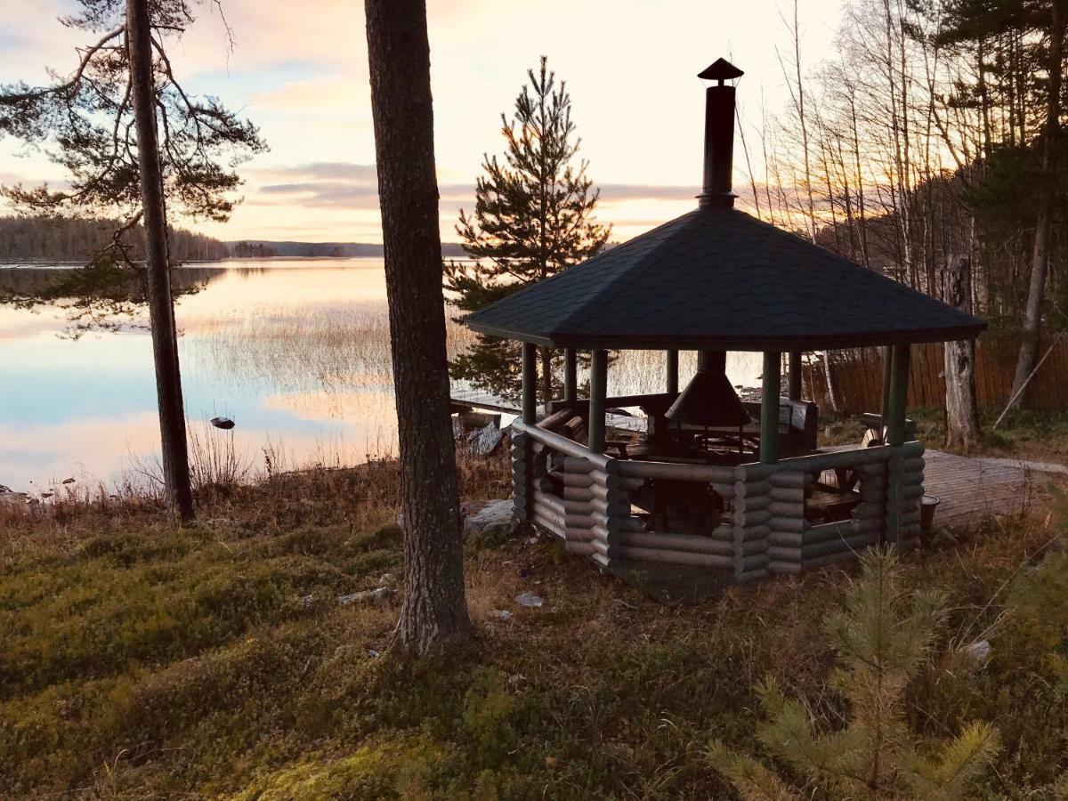 Отель Kujanpaeae | Paajoen Vuokramoekit Himos Экстерьер фото